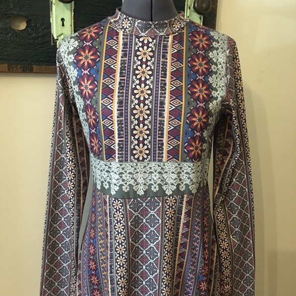 Smash! 60’s Print Boho-Style Long Sleeve Dress Size S/M - Picture 3 of 16